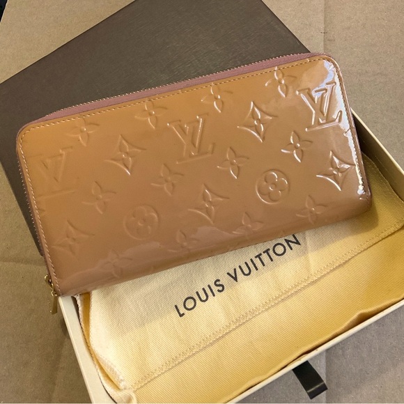 ✅ AUTHENTIC LIKENEW LONG WALLET LOUIS VUITTON VERNIS LEATHER - Picture 5 of 14